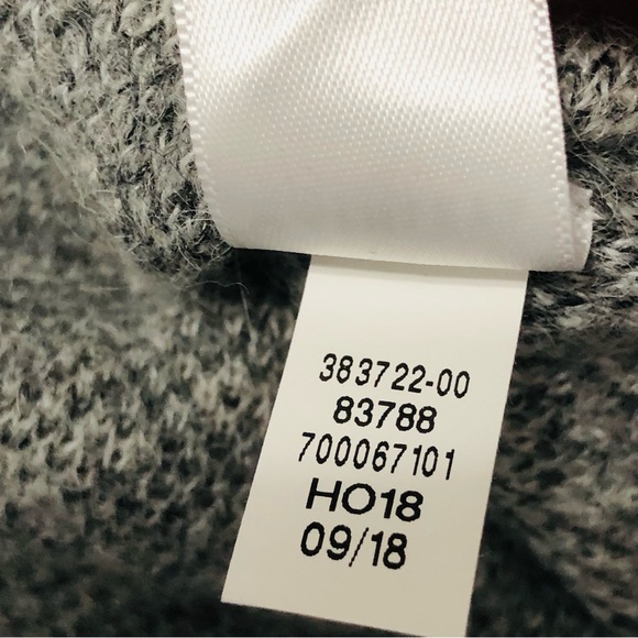 Athleta grey Undercover Camo sweater alpaca merino blend SZ M. G25 - Picture 9 of 9